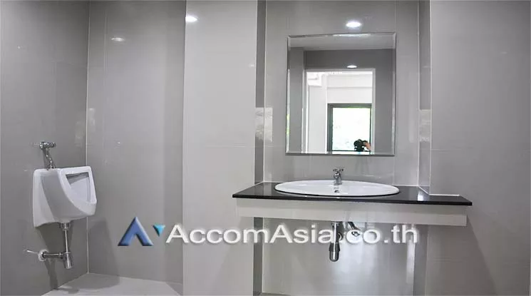 7  Office Space For Rent in Sukhumvit ,Bangkok BTS Asok - MRT Sukhumvit at Asoke Court AA14342